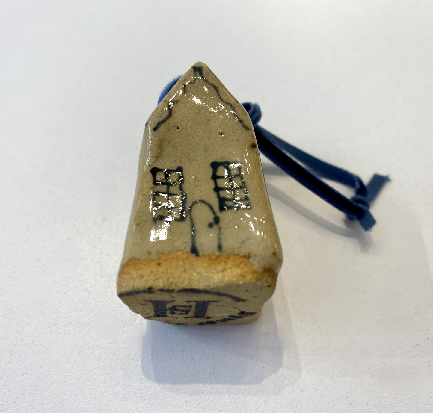 Wee Ceramic House by Spicer Ceramics
